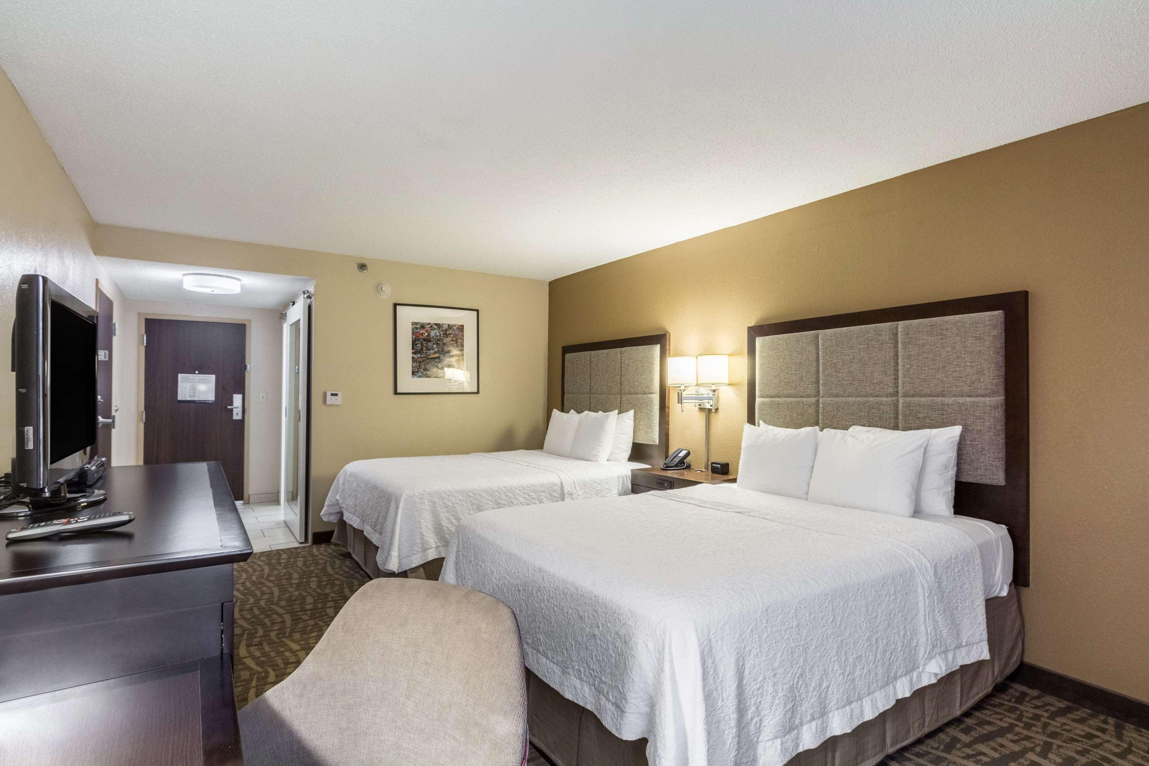 Hampton Inn Jackson Pearl Intrntl Airport Exterior photo