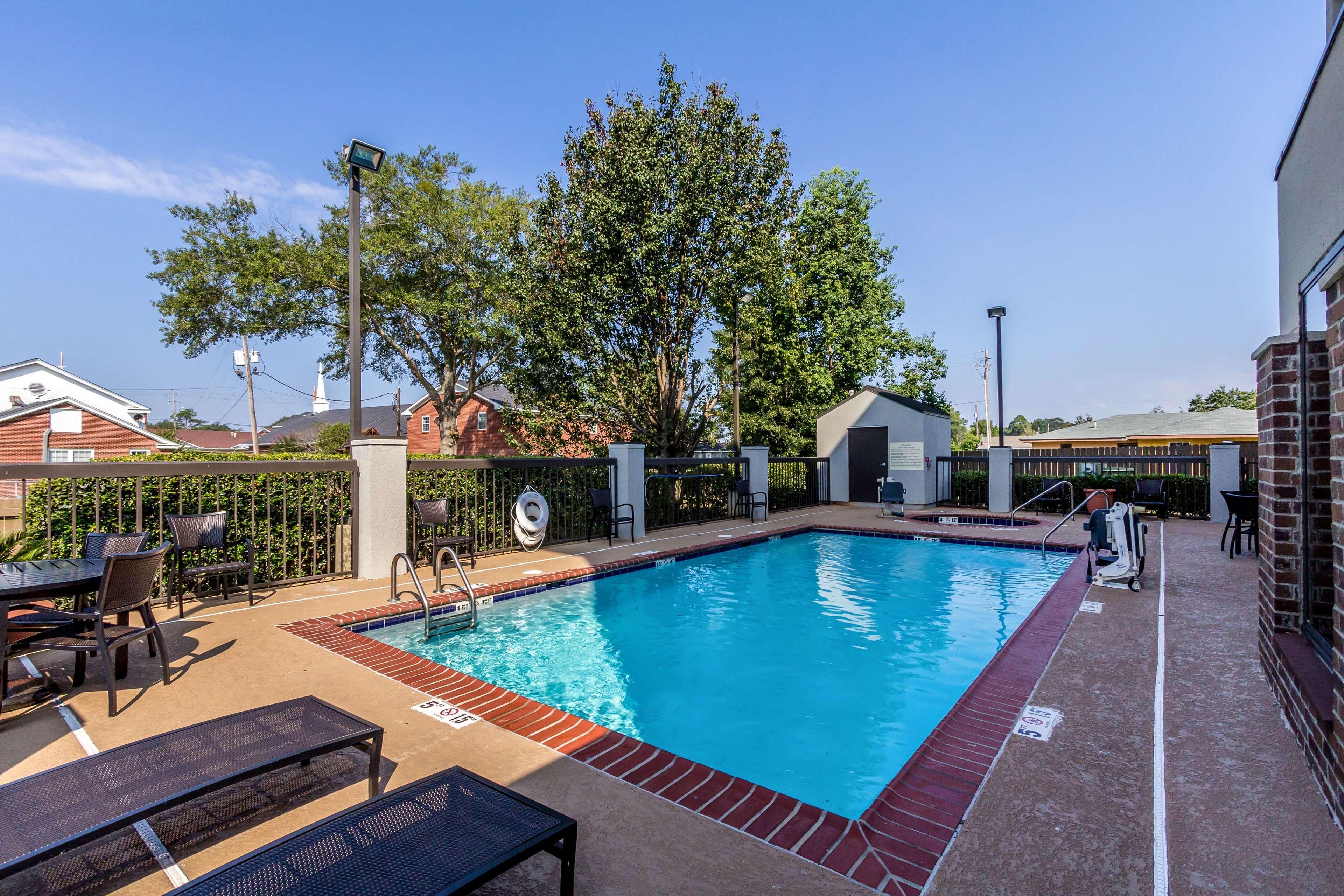 Hampton Inn Jackson Pearl Intrntl Airport Exterior photo