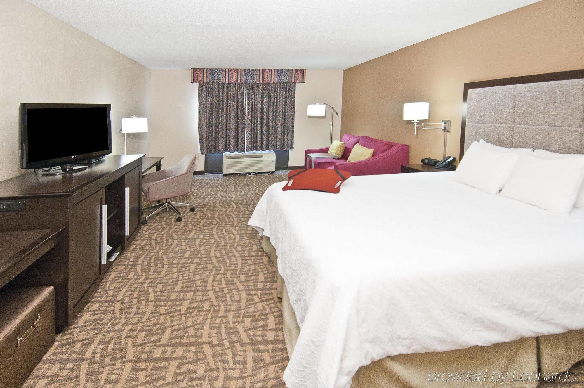 Hampton Inn Jackson Pearl Intrntl Airport Exterior photo